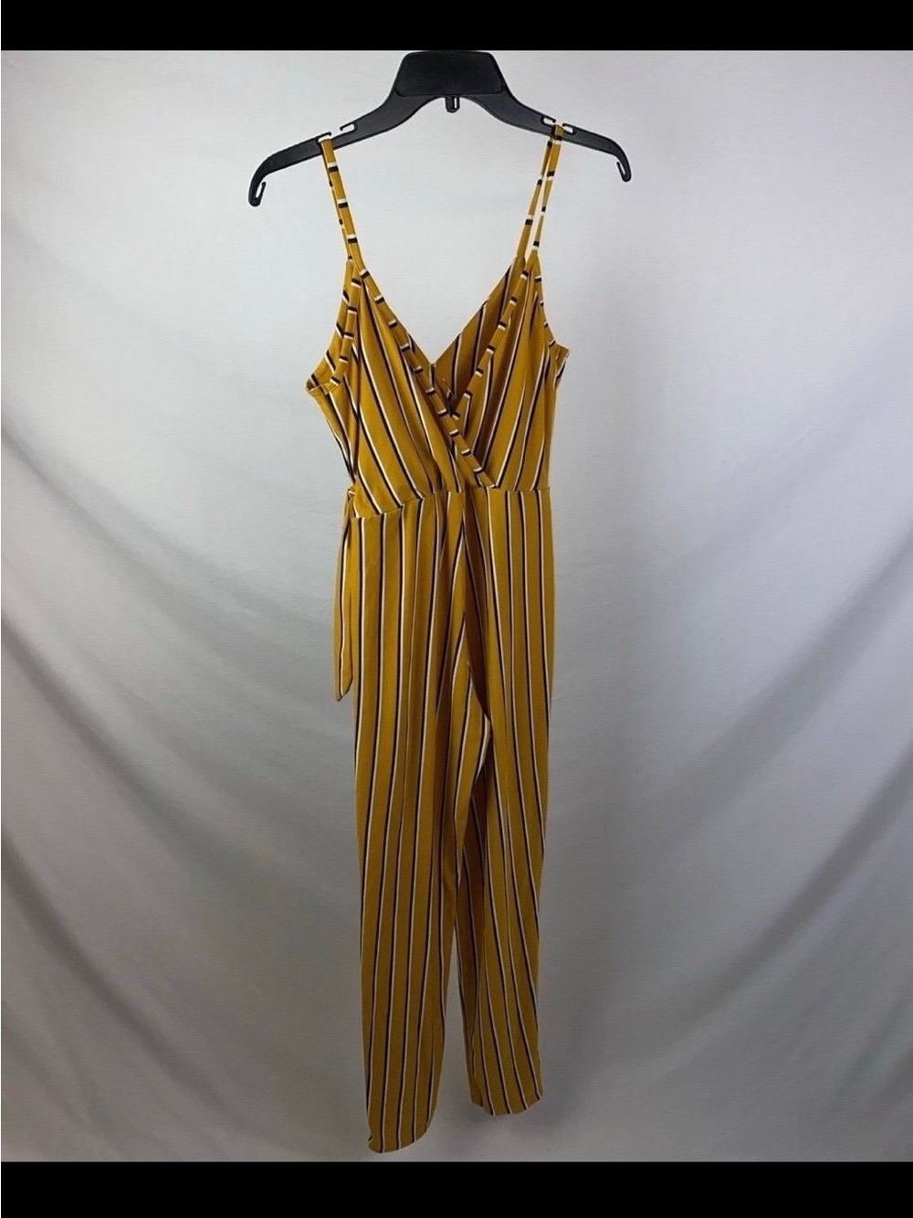 Jumpsuit - Picture 7 of 12